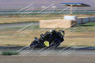 media/Aug-13-2023-CRA (Sun) [[1cfc37a6fb]]/Race 4 400 Superbike/Race/